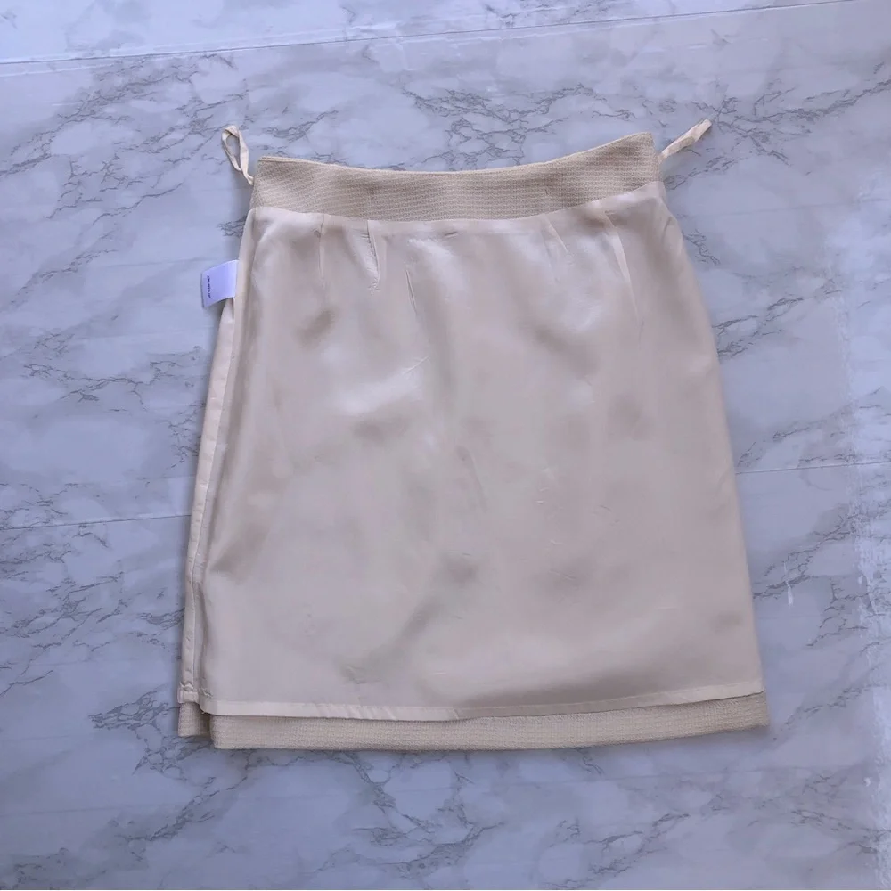 Dolce & Gabbana Tweed Knit Mini Skirt Ivory Women’s Size 38